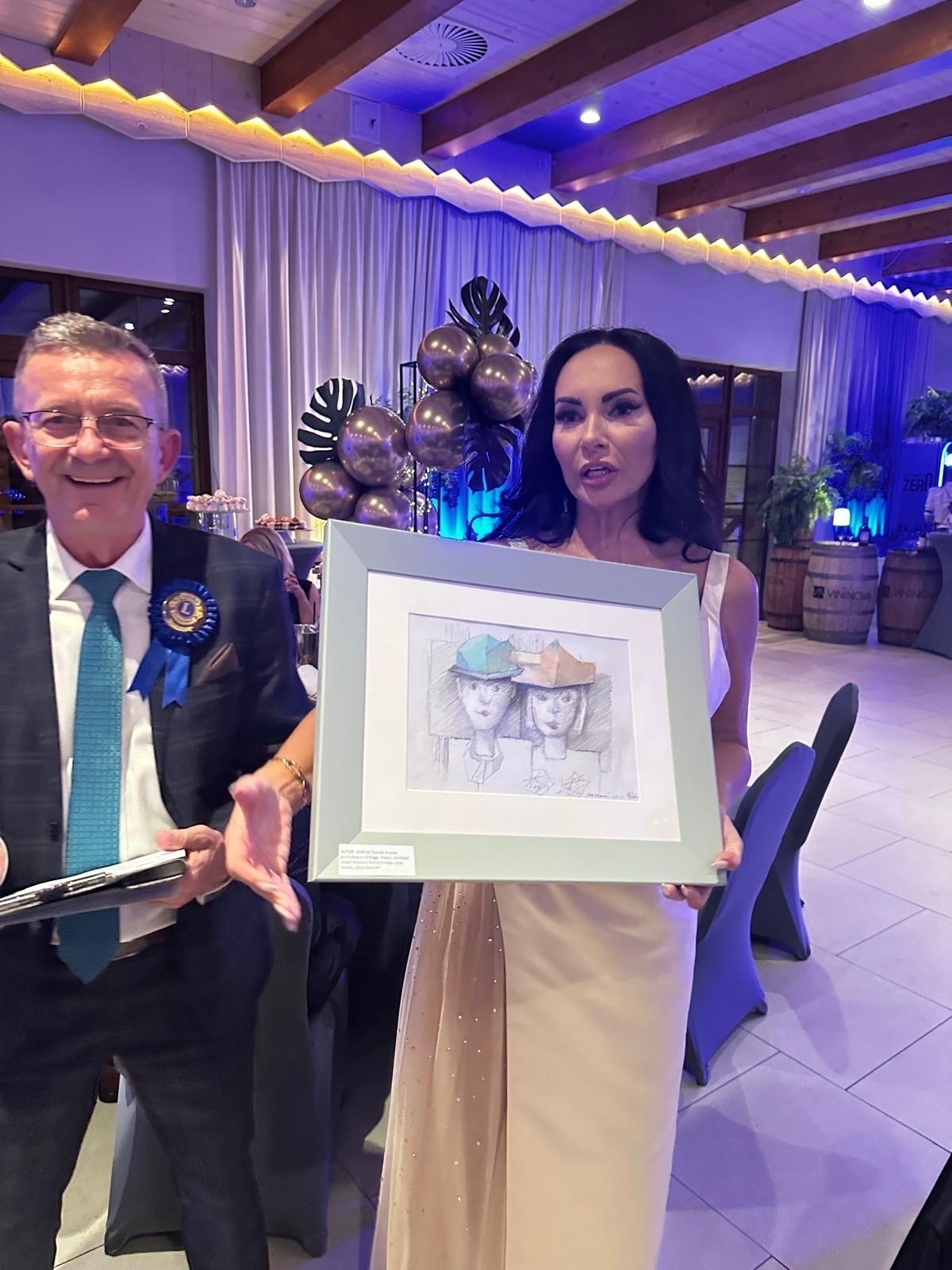 Elbląg, Prace elbląskiego artysty Andrzeja Sywuli wylicytowano w sumie za rekordowe 22,1 tys. zł