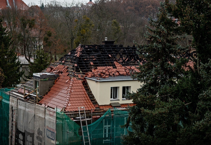 Elbląg, Poddasze budynku po pożarze