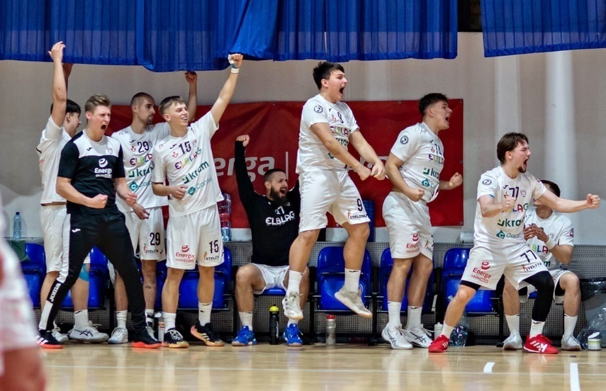 Elbląg, Silvant zwycięża na zakończenie I rundy