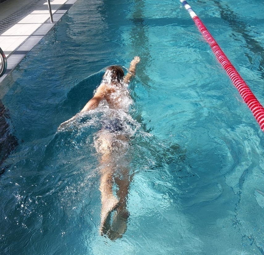 Nauka pływania dla dorosłych - bez stresu i wstydu Nauka pływania dla dorosłych - bez stresu i wstydu