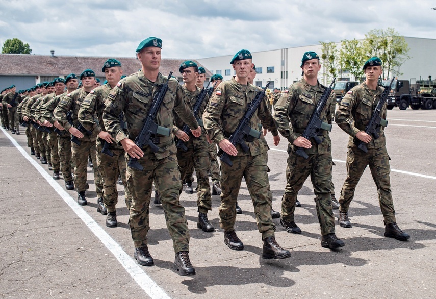 Elbląg, Setna rocznica przybycia pierwszych polskich żołnierzy na Westerplatte. Obchody z wojskową asystą Elbląg, Setna rocznica przybycia pierwszych polskich żołnierzy na Westerplatte. Obchody z wojskową asystą