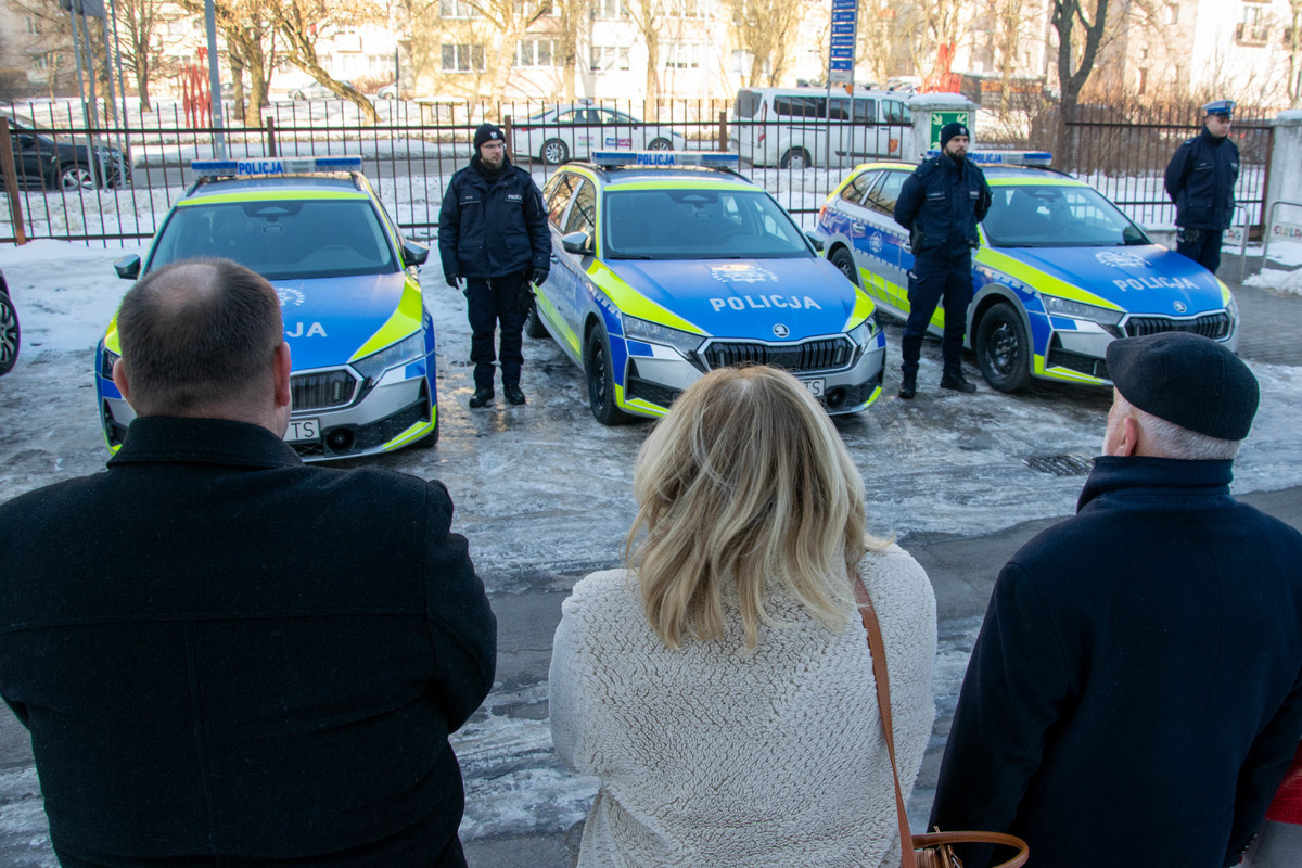 Elbląg, Nowe radiowozy w elbląskiej policji