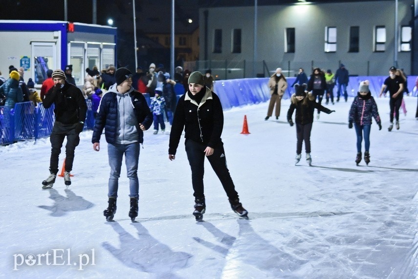 Elbląg, Przyjdź na Łyżwiarski Czwartek. Medale czekają! Elbląg, Przyjdź na Łyżwiarski Czwartek. Medale czekają!