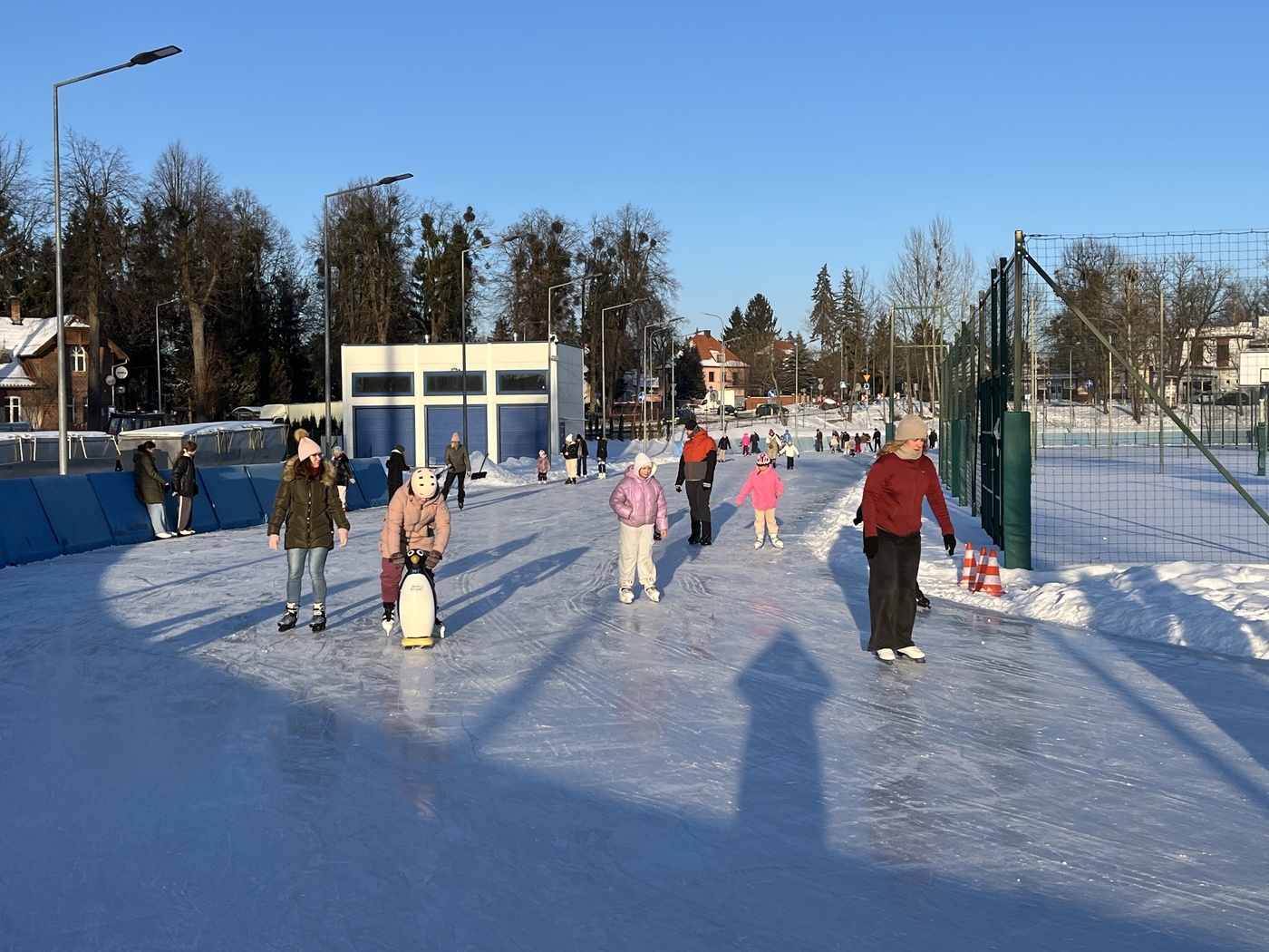 Elbląg, Aktywna zima na ślizgawkach
