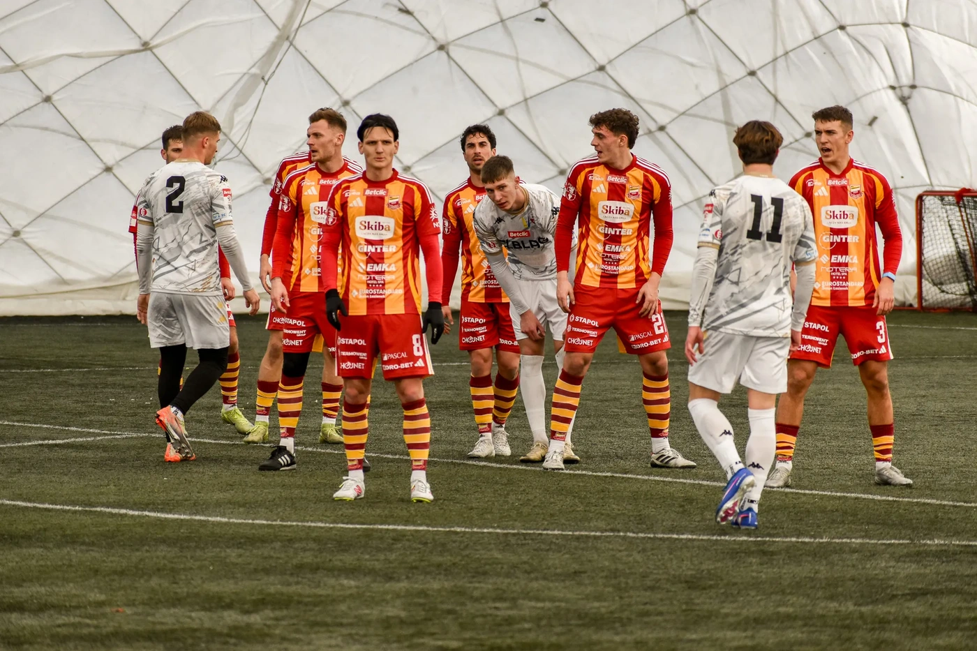 Elbląg, Próba generalna Olimpii zakończona remisem