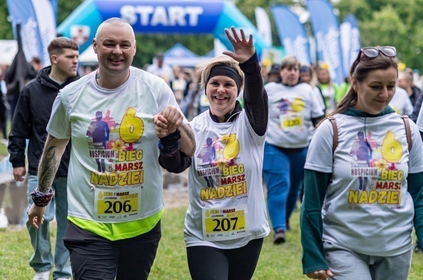 Elbląg, Tak było rok temu na VI Elbląskim Biegu i Marszu Nadziei