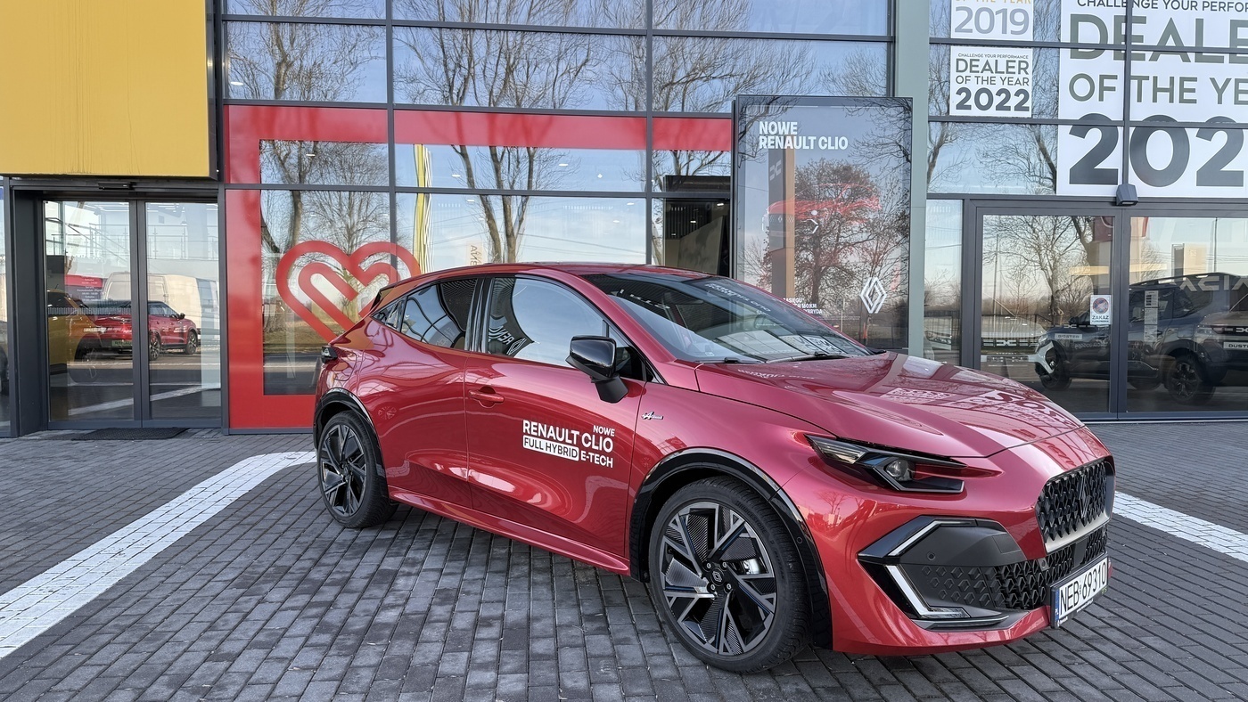 Nowe Renault Clio VI już w salonie Renault RTS Kazimierzowo 7A - sprawdź pełną hybrydę 160 KM!