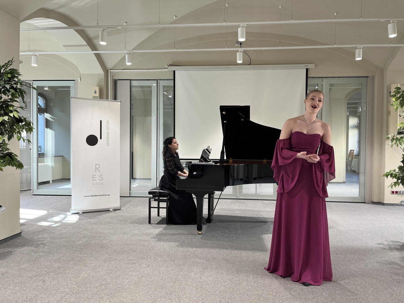 Elbląg, Natalia Leonowicz z Elbląga finalistką I Ogólnopolskiego Konkursu Wokalnego w Szczecinie