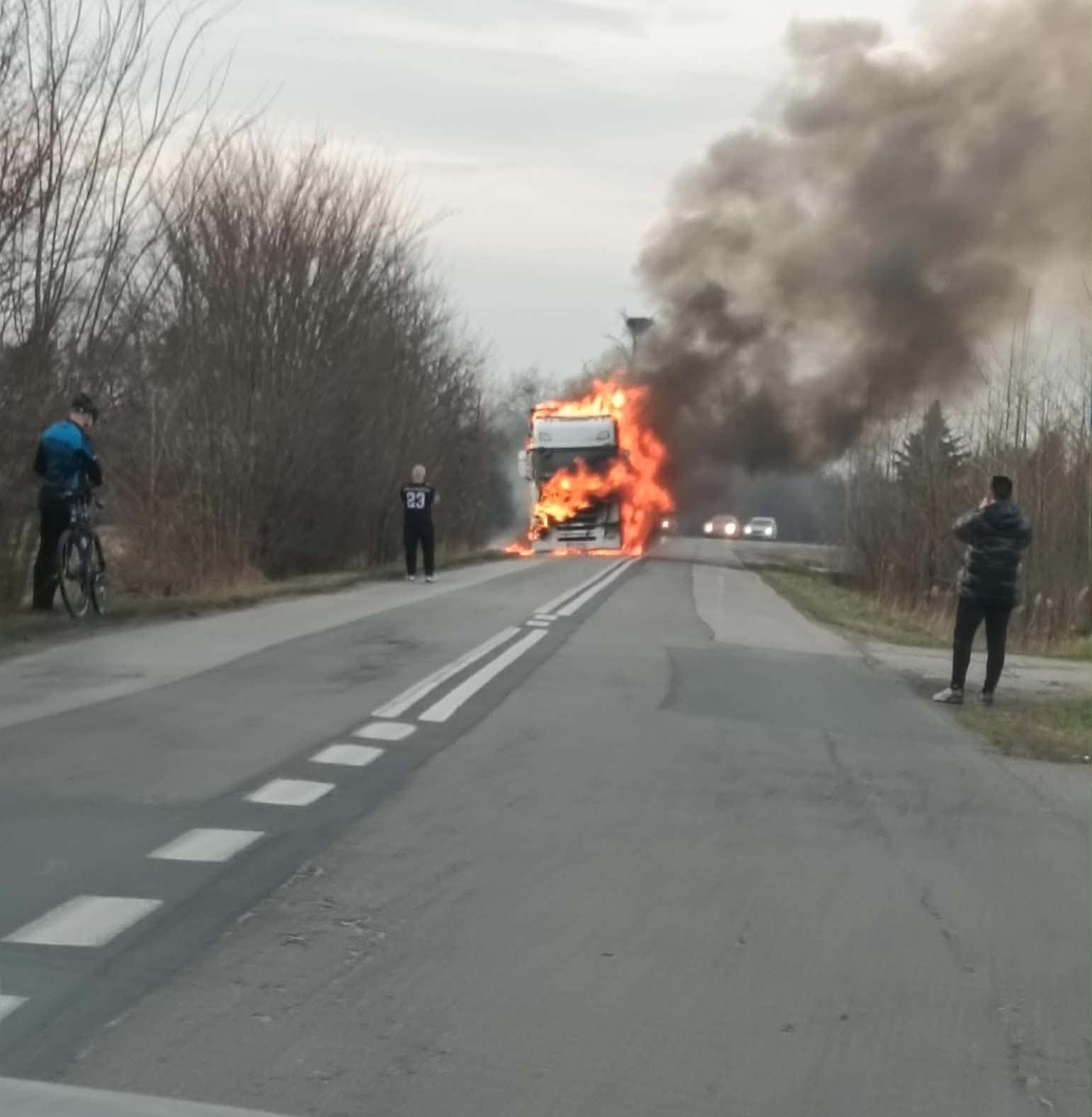 Elbląg, Pożar trzcinowiska i ciężarówki
