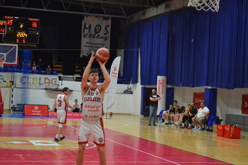 Elbląg, Gdyński pogrom pod koszem Elbląg, Gdyński pogrom pod koszem