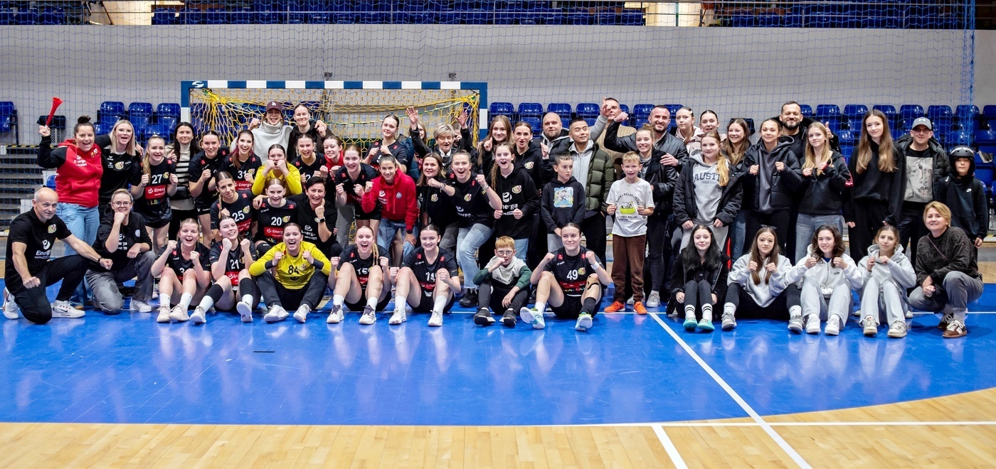 Elbląg, Kończą znakomity sezon