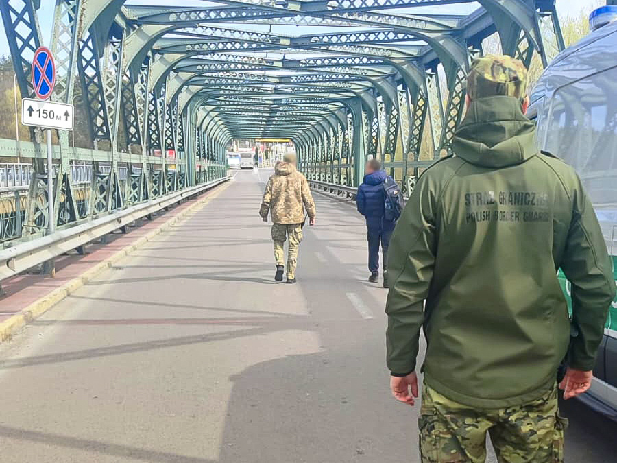 Elbląg, Lekceważyli prawo, wrócili na Ukrainę