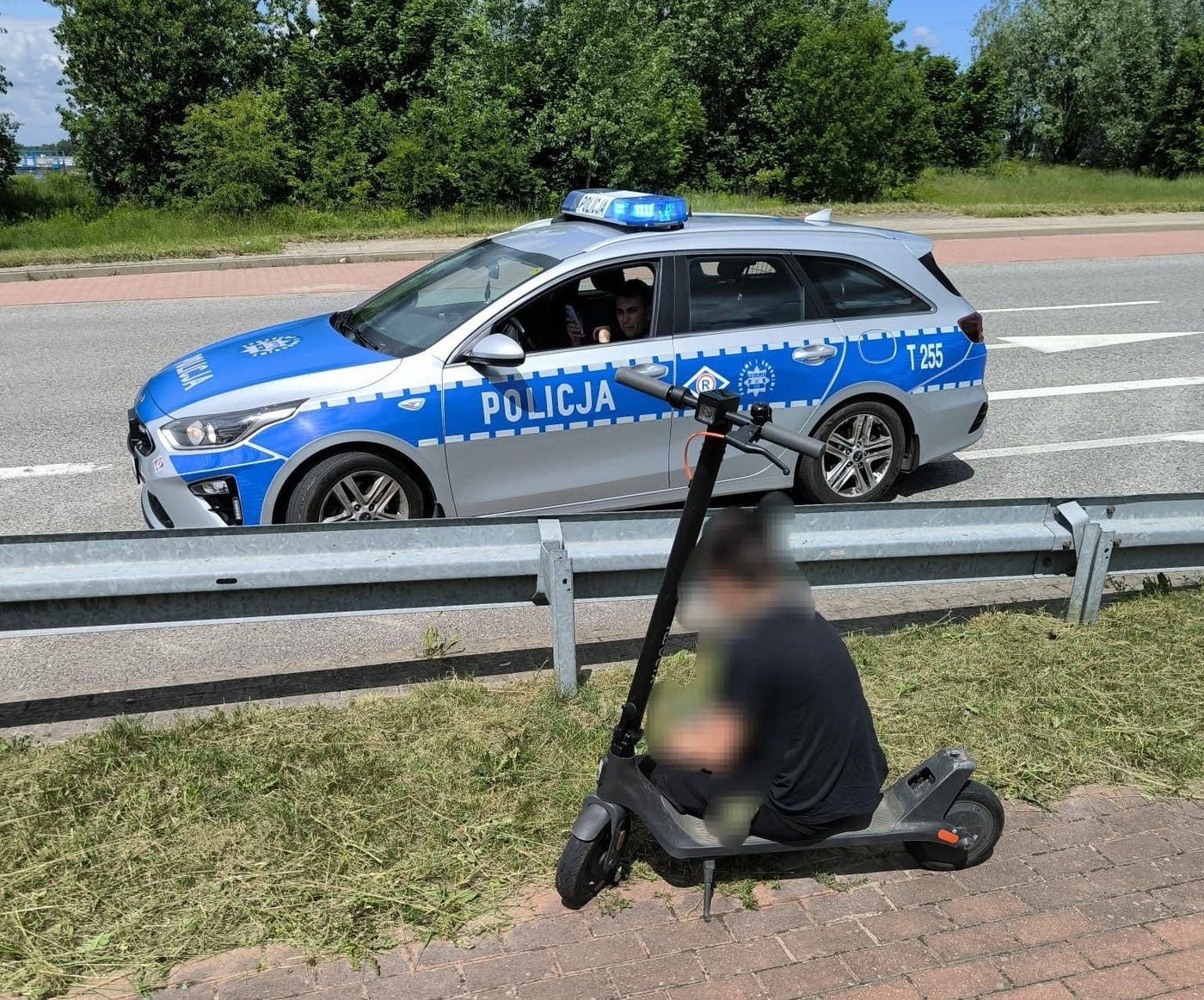 Elbląg, Bez kasku, bez karty i na wagarach Elbląg, Bez kasku, bez karty i na wagarach