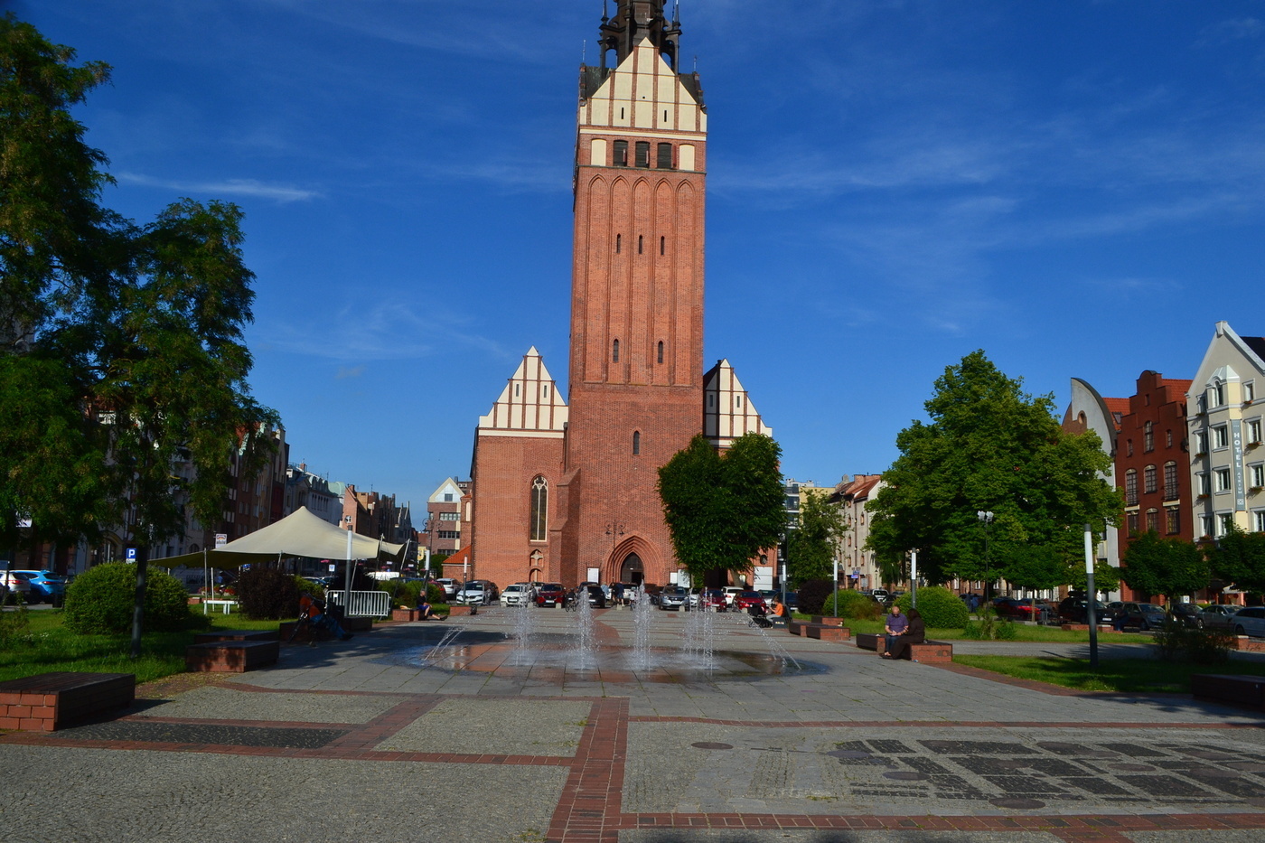 Elbląg, fontanna na placu Katedralnym Elbląg, fontanna na placu Katedralnym