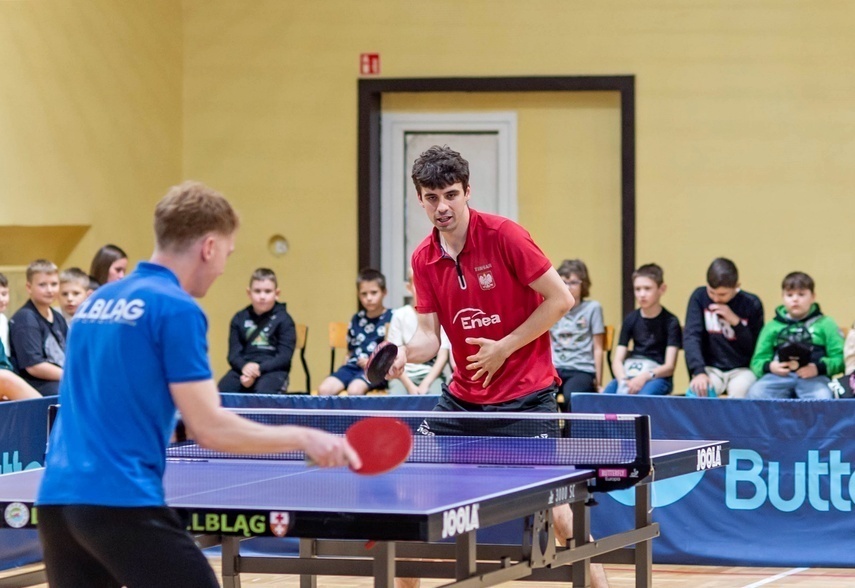 Elbląg, Jakub Dyjas zachęcał do tenisa stołowego Elbląg, Jakub Dyjas zachęcał do tenisa stołowego
