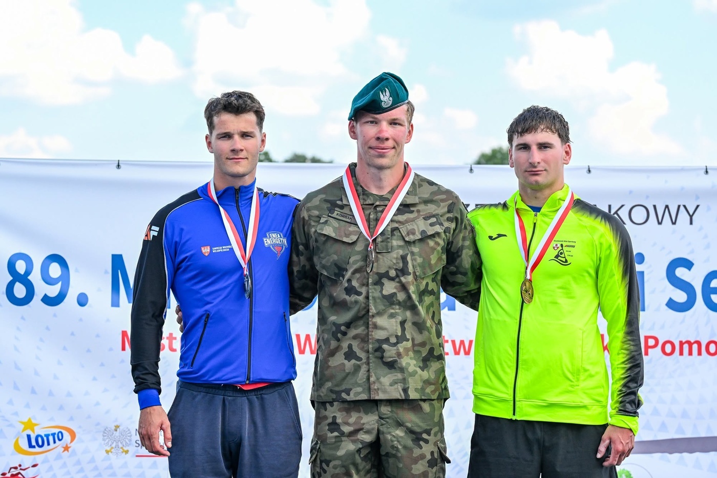 Elbląg, Podium K1 1000 metrów mężczyzn. Od lewej Jarosław Kajdanek, Przemek Korsak, Mikołaj Kot Elbląg, Podium K1 1000 metrów mężczyzn. Od lewej Jarosław Kajdanek, Przemek Korsak, Mikołaj Kot