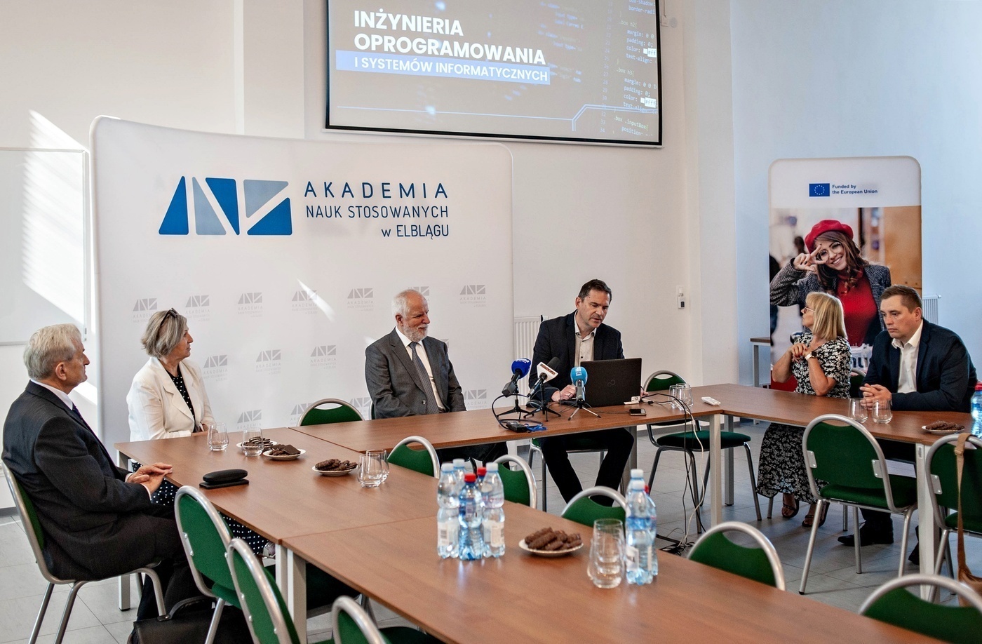 Elbląg, Konferencja prasowa w ANS,