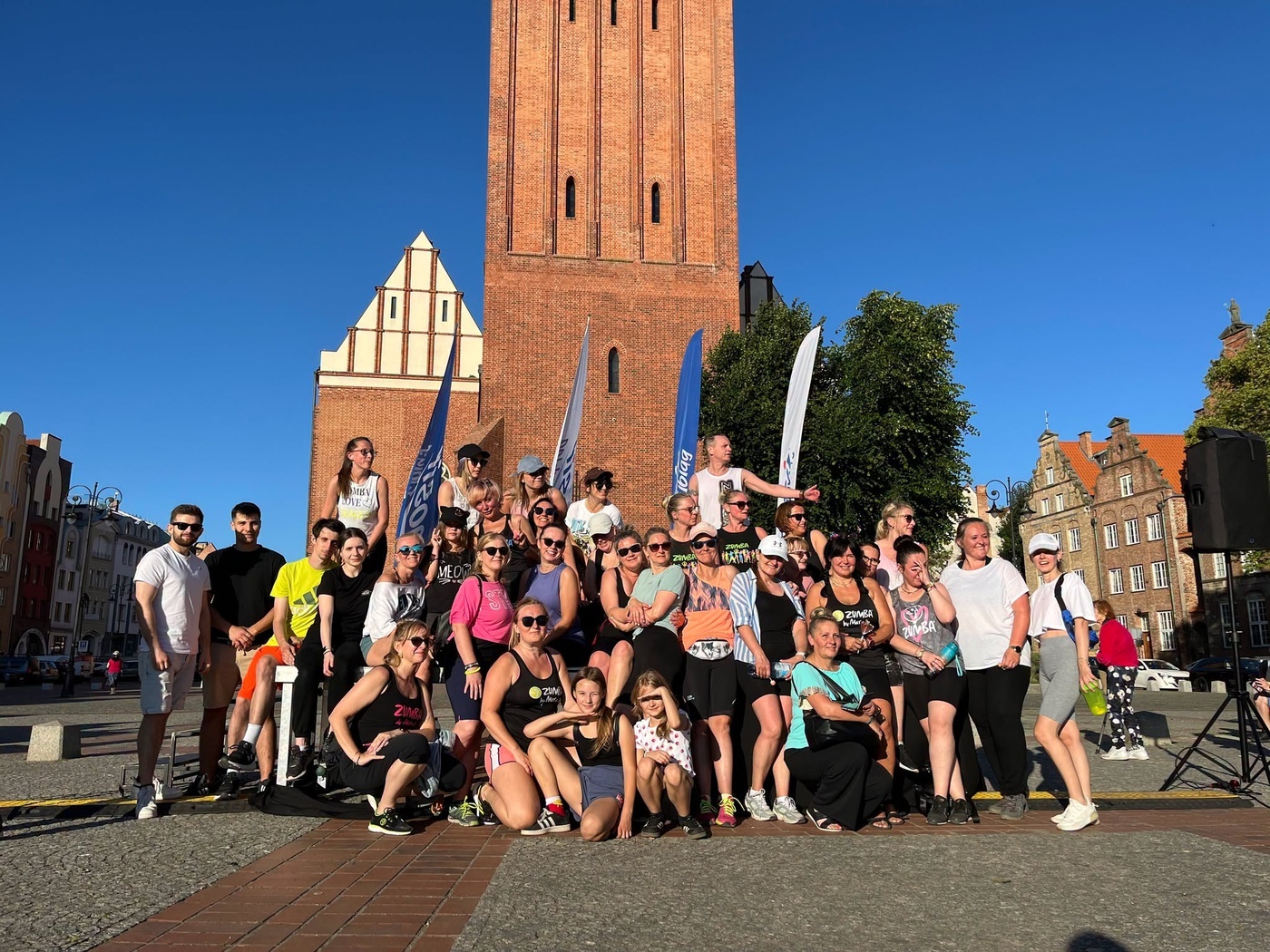 Elbląg, Wakacyjna zumba na Placu Katedralnym Elbląg, Wakacyjna zumba na Placu Katedralnym