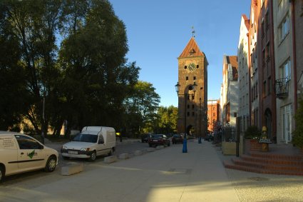 Elbląg, Wyremontowany został odcinek Starego Rynku od strony Bramy Targowej