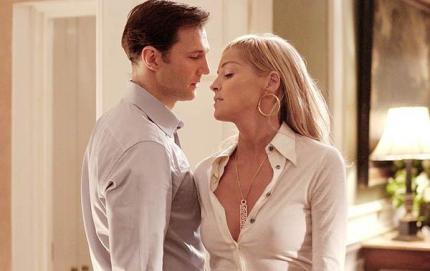 Elbląg, Nagi instynkt 2