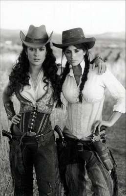 Elbląg, Mamy zaproszenia na „Sexipistols” Elbląg, Mamy zaproszenia na „Sexipistols”