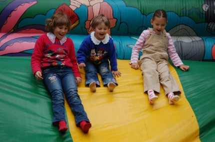 Elbląg, Wszyscy ludzie równi