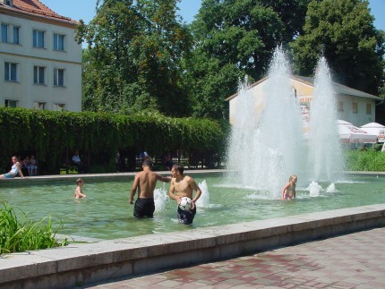 Elbląg, Upalny wtorek