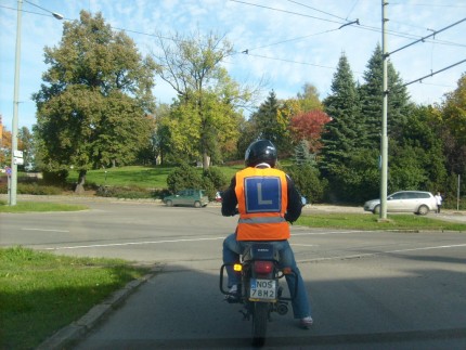 Elbląg, Czy warto się spieszyć z prawem jazdy na motor?