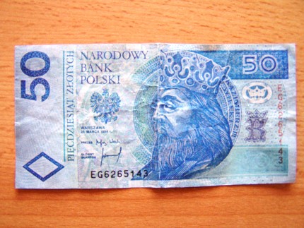 Elbląg, Policjanci zabezpieczyli w sumie 8 fałszywych 50-złotówek Elbląg, Policjanci zabezpieczyli w sumie 8 fałszywych 50-złotówek