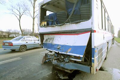 Elbląg, W wypadku rany odniosła trójka dzieci i kierowca ciężarówki