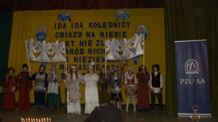 Elbląg, Na zdjęciu kolędnicy z klasy V Szkoły Podstawowej w Łęczu