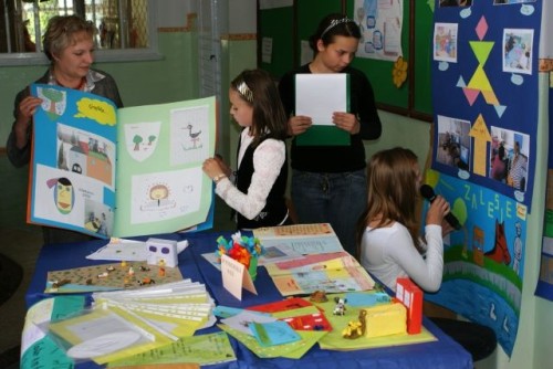 Elbląg, Uczyli się w Akademii Przyszłości