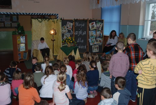 Elbląg, Młodzi bajkopisarze