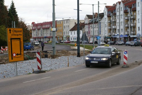 Elbląg, jeszcze dwa tygodnie zamknięte dla ruchu będą północna jezdnia ulicy Gen. Grota Roweckiego, ulica Kosynierów Gdyńskich oraz ulica Traugutta