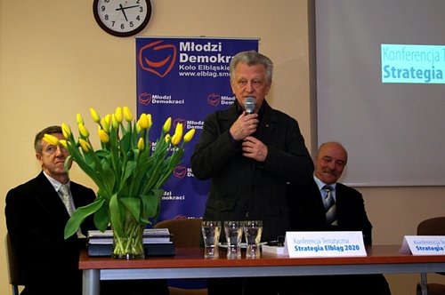 Elbląg, Ludzi trzeba dostrzegać, sąsiadów również