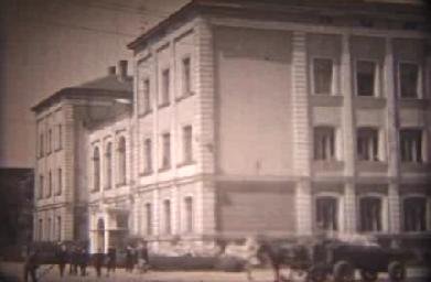 Elbląg, Historie z tej ziemi: Jak to z II LO było