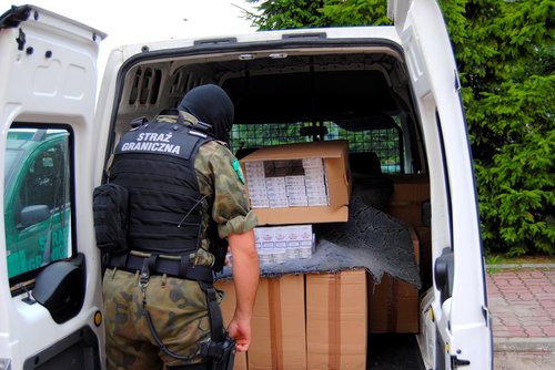 Elbląg, Przemycał papierosy