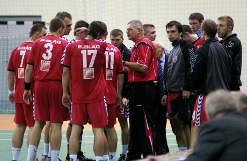 Elbląg, Elblążanie po ciężkim boju wygrali z AZS Politechnika Warszawa 27-25 (13-14) Elbląg, Elblążanie po ciężkim boju wygrali z AZS Politechnika Warszawa 27-25 (13-14)