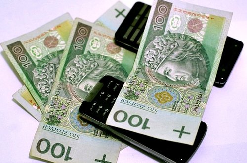 Elbląg, Łupem złodzieja padły dwa telefony komórkowe i 400 złotych