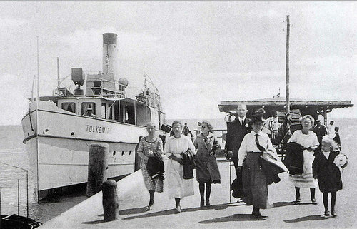 Elbląg, Parowiec Tolkemit (Tolkmicko) przybył do Krynicy Morskiej