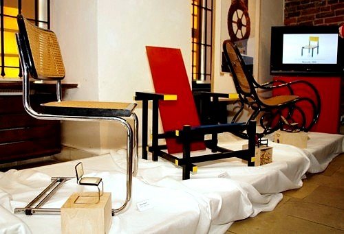 Elbląg, Nowe spojrzenie na obiekt zwany krzesłem Elbląg, Nowe spojrzenie na obiekt zwany krzesłem