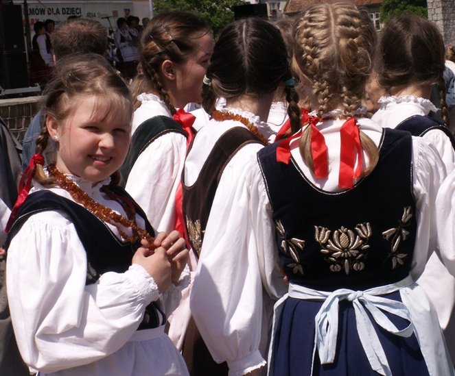 Elbląg, Byłoby dobrze, gdyby za sprawą konwencji Unesco każdy z nas pomyślał o własnych korzeniach i rodzinnych tradycjach. Międzynarodowy Festiwal Folkloru Euroregionu Bałtyk z 2008 roku Elbląg, Byłoby dobrze, gdyby za sprawą konwencji Unesco każdy z nas pomyślał o własnych korzeniach i rodzinnych tradycjach. Międzynarodowy Festiwal Folkloru Euroregionu Bałtyk z 2008 roku