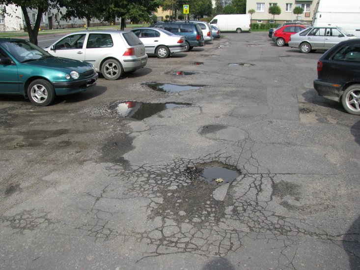 Elbląg, Nasz osiedlowy parking