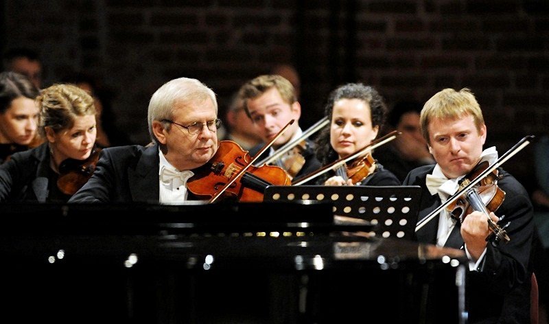 Elbląg, Wygraj bilet na koncert duetu kieliszkowego!