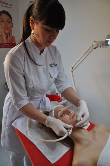 Wygraj mikrodermabrazję w Wersalu!