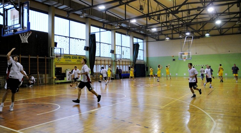 Elbląg, MKS Truso pokonało drużynę SportowePomorze.pl 102-65