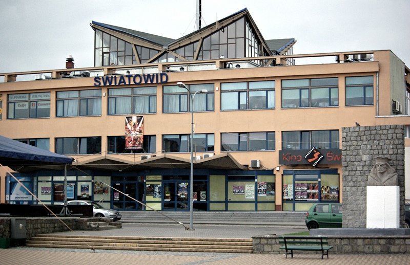 Wygraj jubileuszowy kalendarz Światowida!