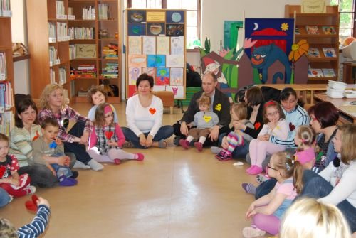 Elbląg, Świerszczykowa sobota w bibliotece