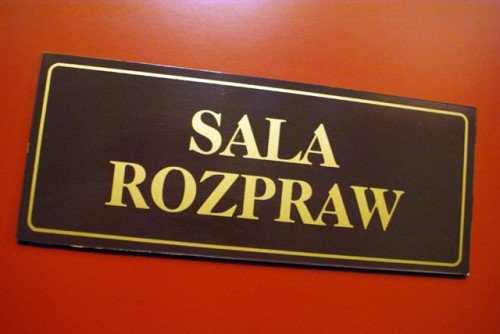 Elbląg, Proces lekarza toczy się za zamkniętymi drzwiami