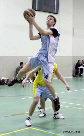 Elbląg, Koszykarze Psycho Basket rozbili przeciwników Elbląg, Koszykarze Psycho Basket rozbili przeciwników